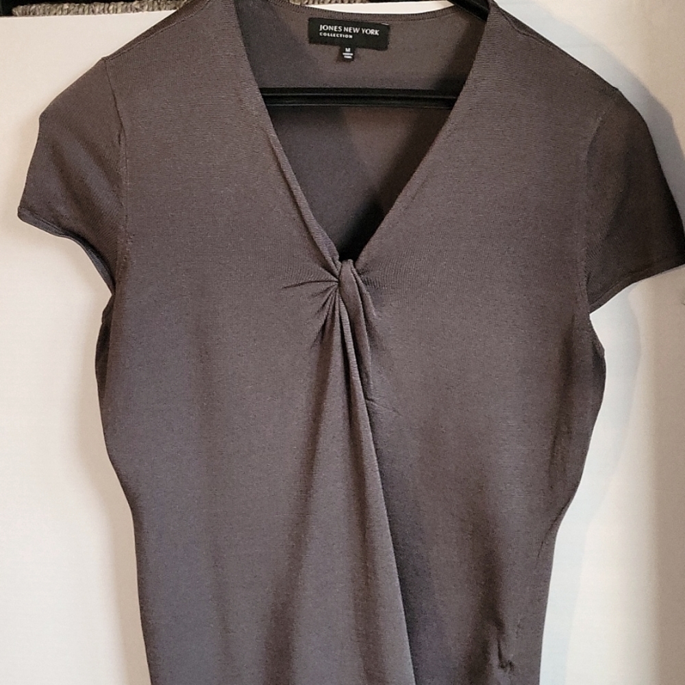 Jones New York (M) Olive Short Sleeve Blouse